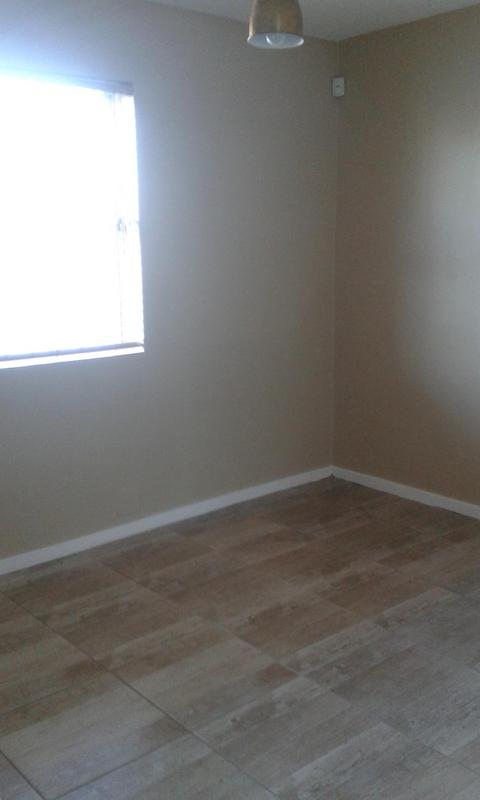 To Let 1 Bedroom Property for Rent in Brackenfell Western Cape